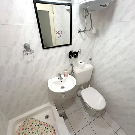 Comfort Within The Palace Centre
